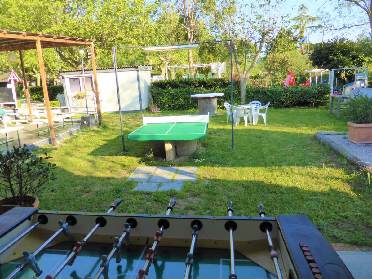 Camping Smeraldo Trevignano Romano Exterior photo